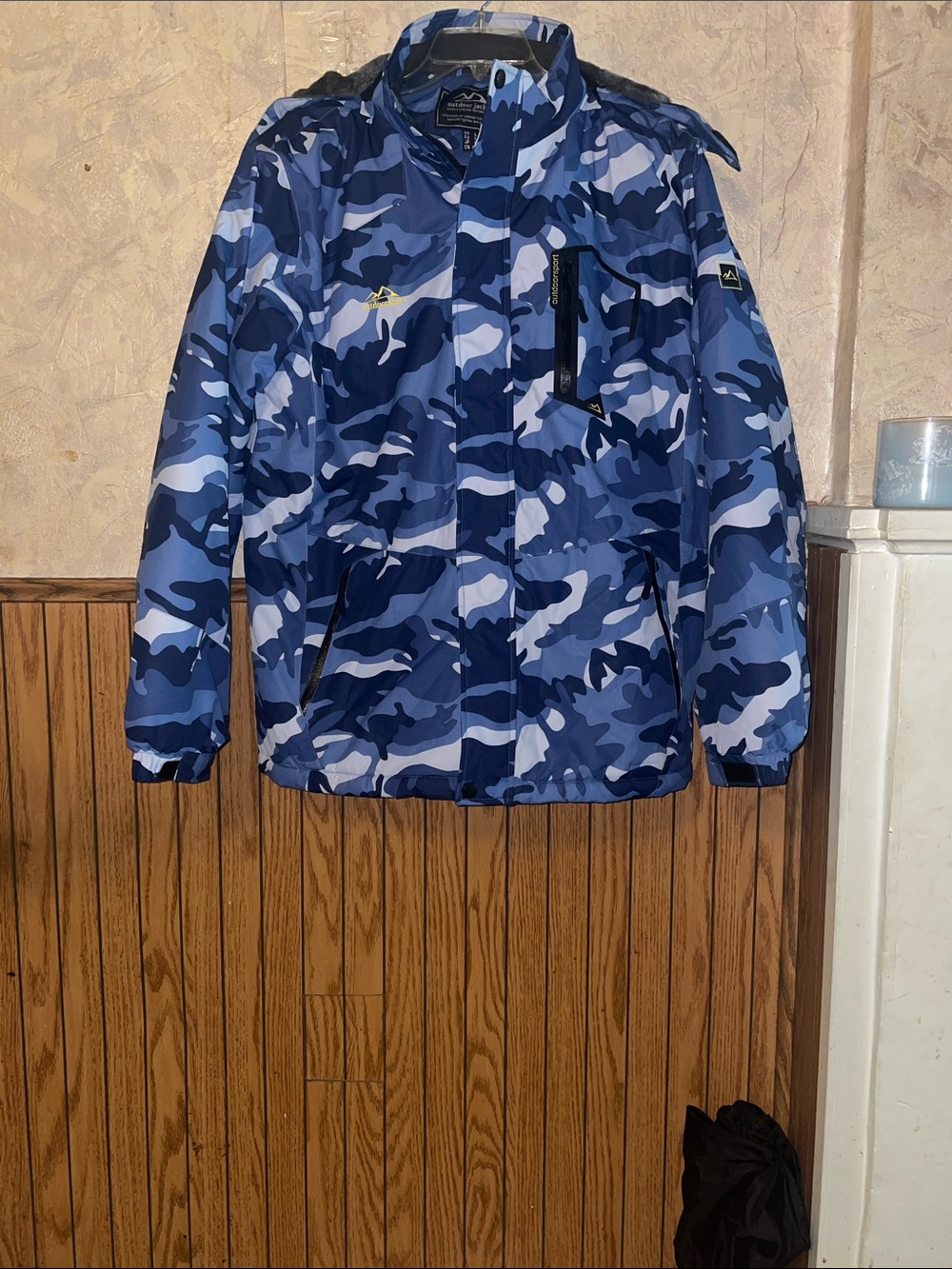 Blue camouflage outdoor sport coat (L)(nwt)